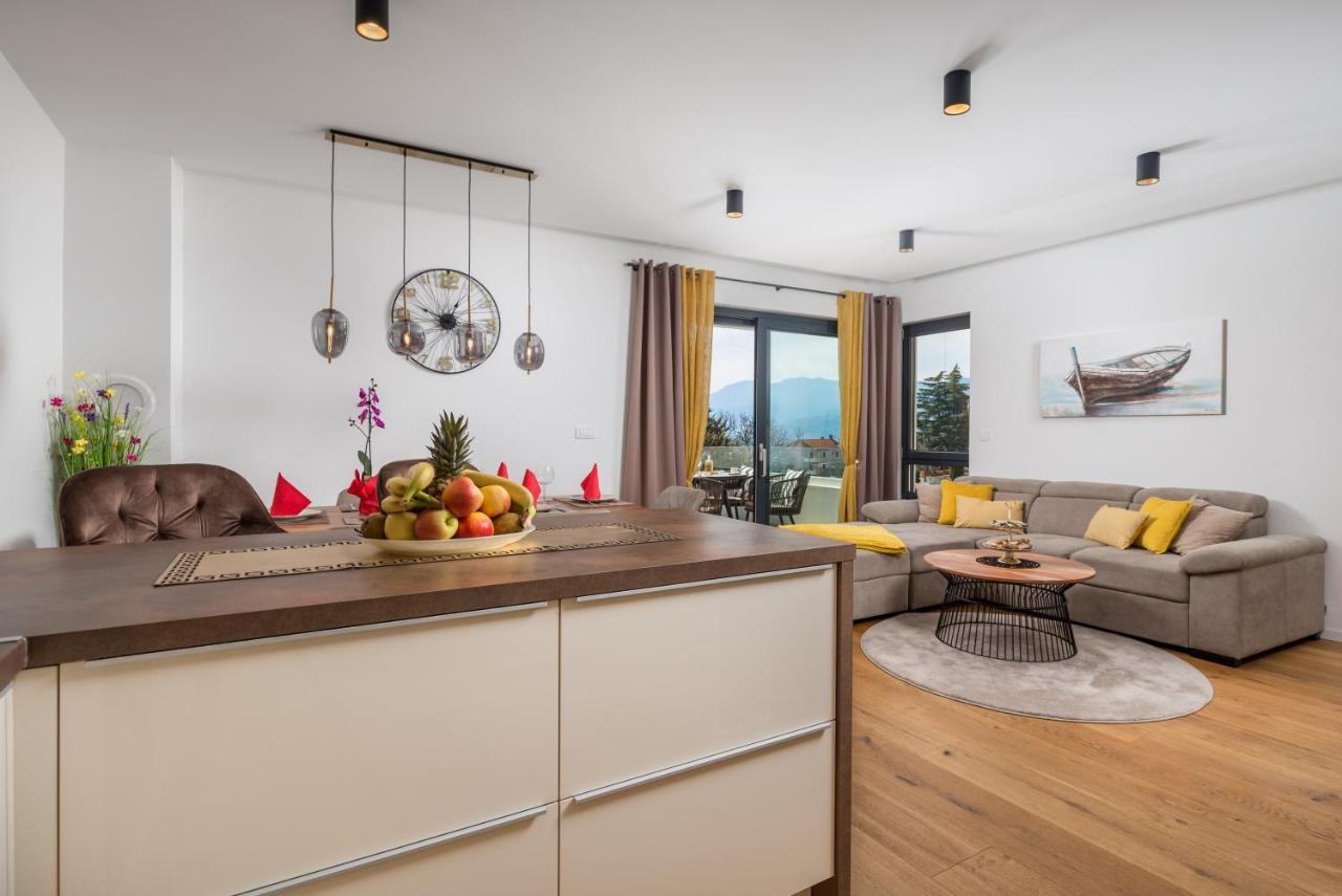 Apartment Top View With Balcony And Private Parking Rijeka Buitenkant foto